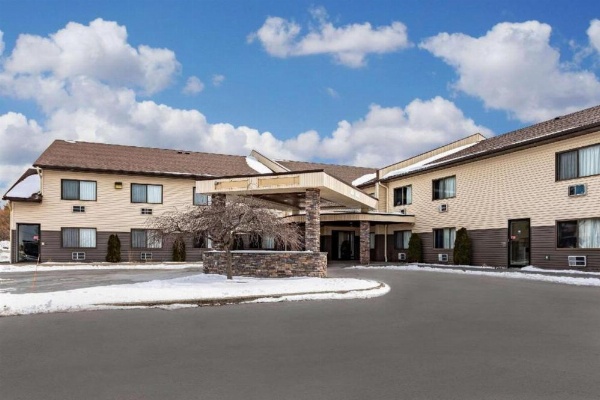 Econo Lodge Ithaca image 3